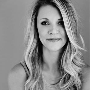 Meet your Posher, Lauren n